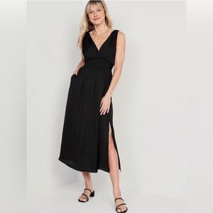 NWOT! Black Waist-Defined Tie-Back Satin Maxi Dress - Size Small 💜